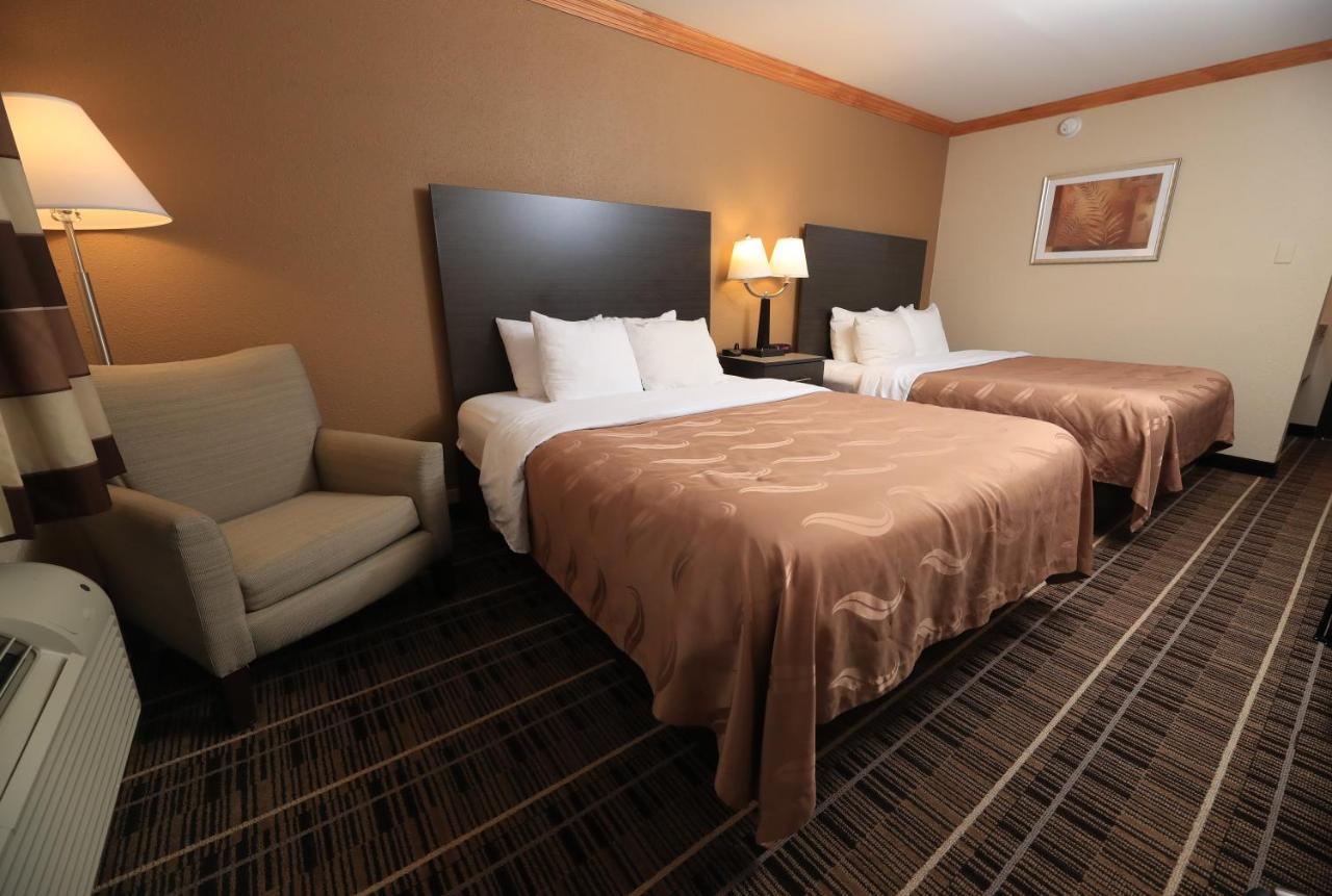 Queen Room Two Queen Beds
